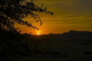 nascer do sol em jeddah foto