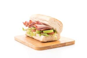 sanduíche de presunto e salada submarino foto
