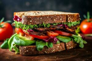 saborear uma vegano sanduíche com generoso o preenchimento e foto