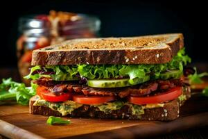 vegano sanduíche fez com todo grão pão e st foto