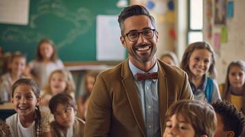 feliz masculino professor dentro a elementar escola sala de aula. generativo ai foto