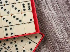 a dominó é uma clássico de mesa jogos para o negócio conceito foto