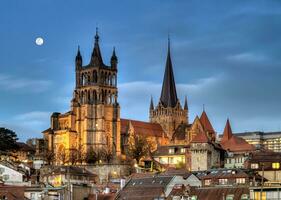 catedral notre dame do Lausanne, Suíça, hdr foto