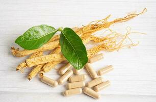 ginseng, erva vegetal seca. comida saudável famosa exportação de alimentos no país da Coréia. foto