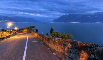 estrada dentro lavaux região, vaud, Suíça foto