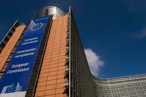 a berlaymont construção dentro Bruxelas foto