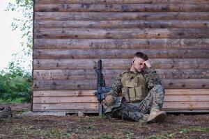 chateado soldado tem psicológico problemas foto