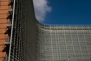 a berlaymont construção dentro Bruxelas foto