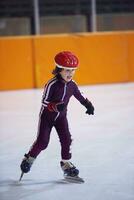 patinação de velocidade infantil foto