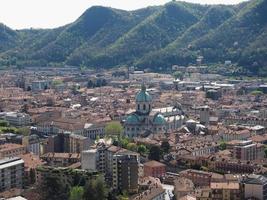 vista aérea de como, itália foto