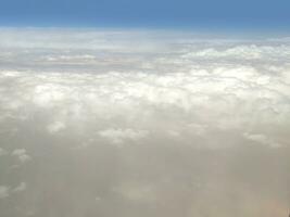nuvens Como elas estão visto a partir de avião foto