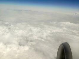 nuvens Como elas estão visto a partir de avião foto