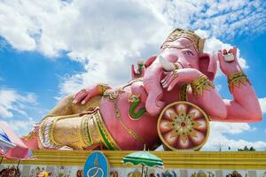 senhor ganesh grande estátua Rosa dormir foto