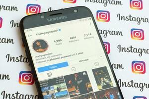 aubrey drake Graham oficial Instagram conta em Smartphone tela em papel Instagram bandeira. foto