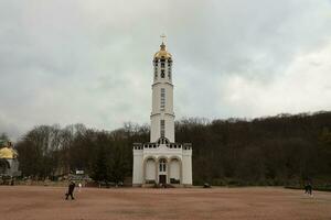 ternopil, Ucrânia - abril 2, 2023 zarvanitsia espiritual Centro - 1 do a maior podoliano santuários do a grego católico Igreja foto