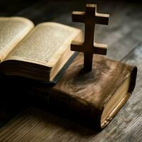 fechar acima do uma piedosos Bíblia e cristão Cruz em de madeira mesa. feliz Boa Sexta-feira ou religião conceito de ai gerado foto