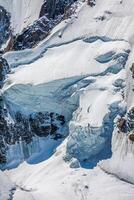 vista nos Alpes do aiguille du midi, chamonix. foto