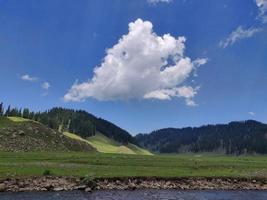 vale de bangus em kupwara kashmir foto