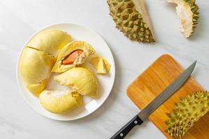durian maduro e fresco, casca de durian