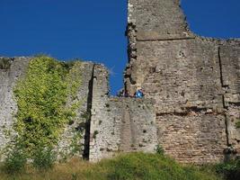 ruínas do castelo chepstow em chepstow foto