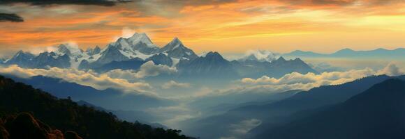pôr do sol elencos uma deslumbrante brilho em a majestoso Alto montanha picos ai gerado foto