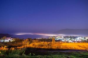 nevoeiro em khao kho, phetchabun foto