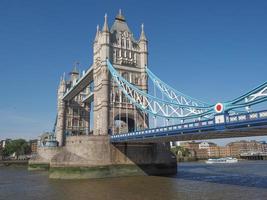 ponte da torre em londres foto