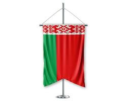 bielorrússia acima galhardetes 3d bandeiras em pólo ficar de pé Apoio, suporte pedestal realista conjunto e branco fundo. - imagem foto
