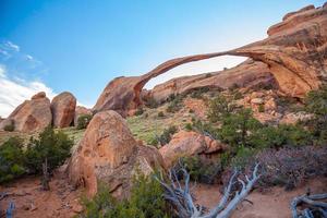 o arco da paisagem no parque nacional de arches em utá foto