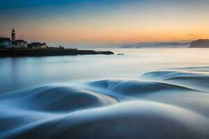 ondas falhando em a costa às pôr do sol. gerado por IA foto
