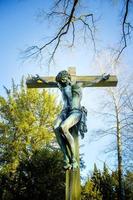 escultura de jesus símbolo da religião cristã foto