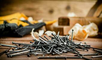 construção unhas em a mesa. foto