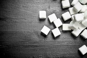 refinado açúcar cubos. foto