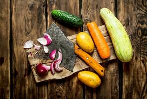 corte fresco legumes para sopa. foto