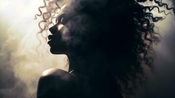 uma mulher com encaracolado cabelo e fumaça chegando Fora do dela cabelo generativo ai foto