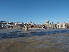 ponte do milênio em Londres