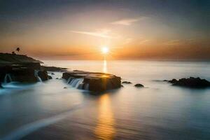 a Sol sobe sobre a oceano e pedras. gerado por IA foto