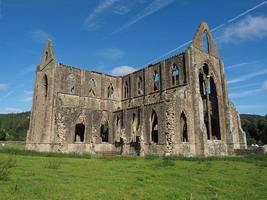 Abadia de Tintern em Tintern, Reino Unido foto