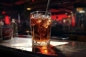 vidro do Cola com gelo cubos em a mesa dentro uma bar, vidro do Cola em Barra mesa, ai gerado foto