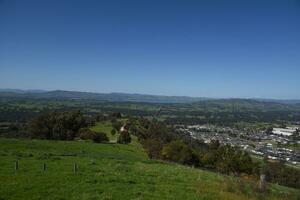 huon Colina tenha cuidado parques espetacular Visualizações do lago hum, a kiewa vale, a alpino região, murray e kiewa rios, e albury e wodonga cidades dentro vitória, Austrália. foto