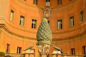 tirar o fôlego foto do uma deslumbrante estátua dentro Vaticano cidade