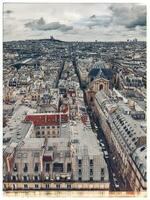 parisiense telhados aéreo Visão foto