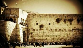 Visão geral do a ocidental parede dentro Jerusalém generativo ai foto