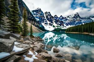 morena lago dentro banff nacional parque, alberta, Canadá, lago morena, banff nacional parque, ai gerado foto