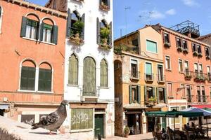 edifícios em veneza foto