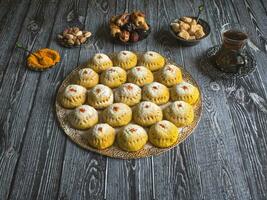 árabe doces, festivo árabe biscoitos. foto