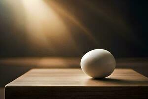 a ovo em uma de madeira mesa dentro frente do uma brilhante claro. gerado por IA foto