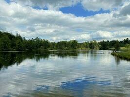 uma Visão do a lago distrito às Tarn como foto