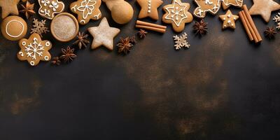 plano deitar, Natal composição com Pão de gengibre biscoitos em uma Sombrio fundo com espaço para texto. inverno, Novo ano, feriados. ai generativo foto