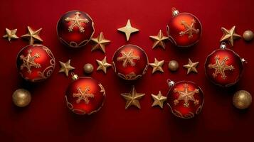 uma topo Visão do requintado Natal enfeites, Incluindo espumante ouro estrelas e intrincadamente projetado Natal bola, ai gerado foto